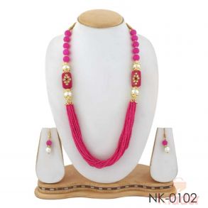 Multy Layered Beads Necklace with Earings pink