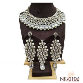Bridal Choker with Earing and Mangtika Necklace set